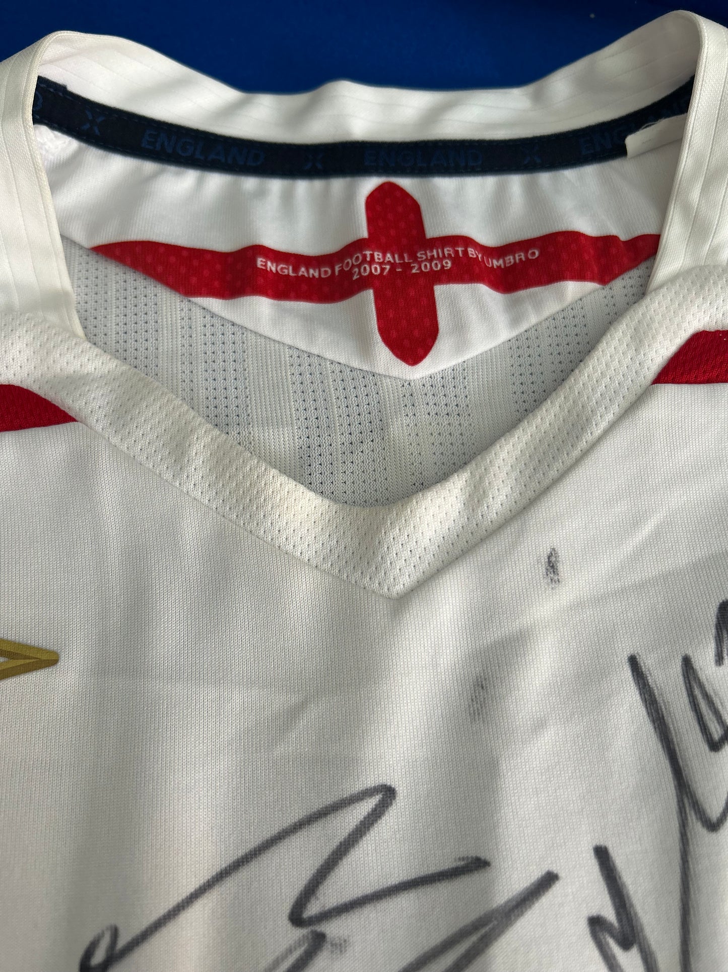 England 2007-09 Home Signed England Legends (XXL)