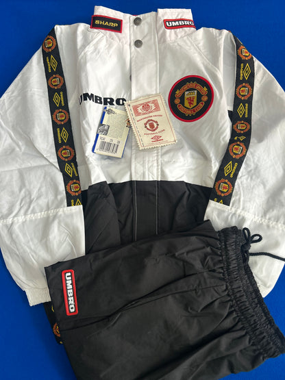 Manchester United 1996-97 Tracksuit BNWT (L Boys)