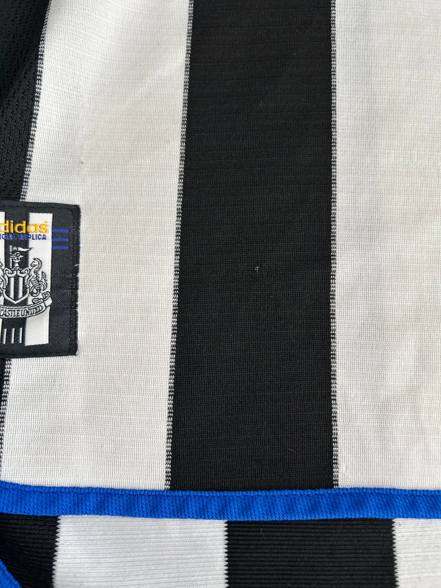 Newcastle 2000-01 Home (M)