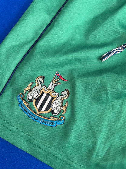 Newcastle United 1993-94 Third Shorts (32” waist)