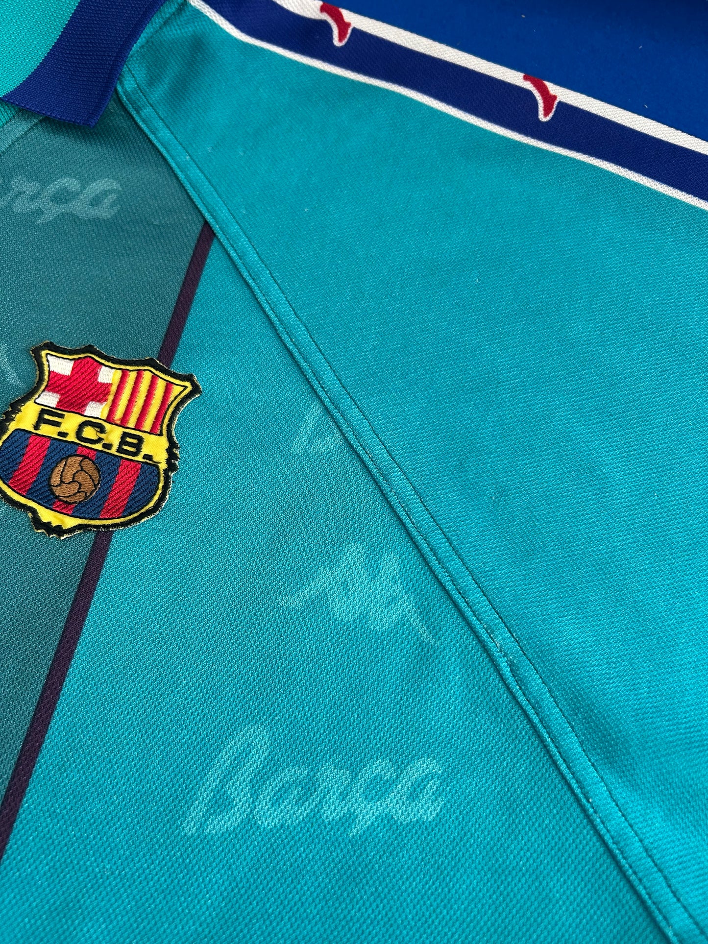 Barcelona 1995-97 Away (XL)