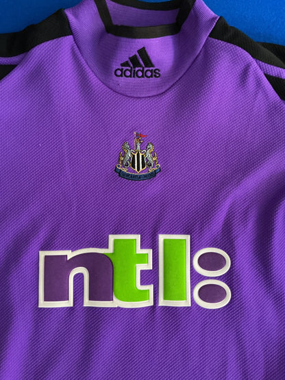 Newcastle United 2001-02 Goalkeeper Shirt (S)