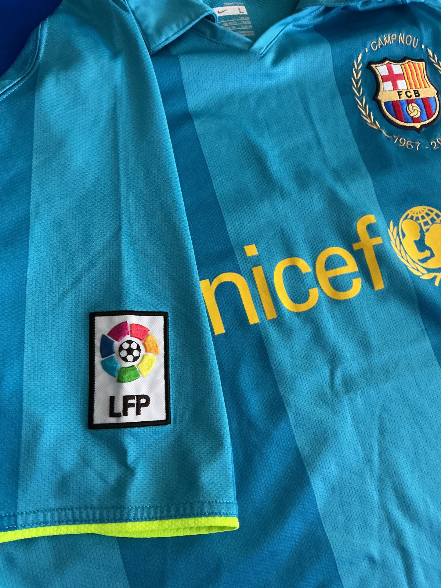 FC Barcelona 2008-09 Third Kit (L)