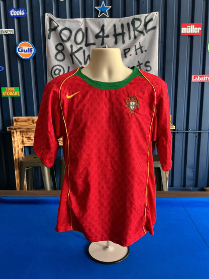 Portugal 2004 Home (L)