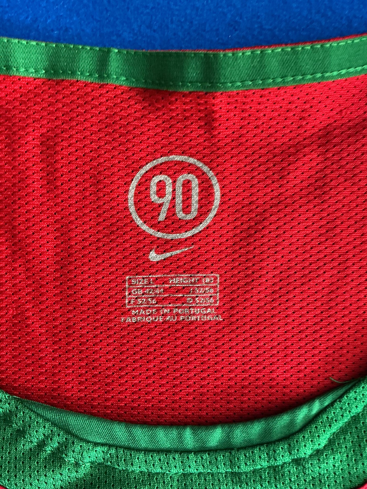 Portugal 2004 Home (L)