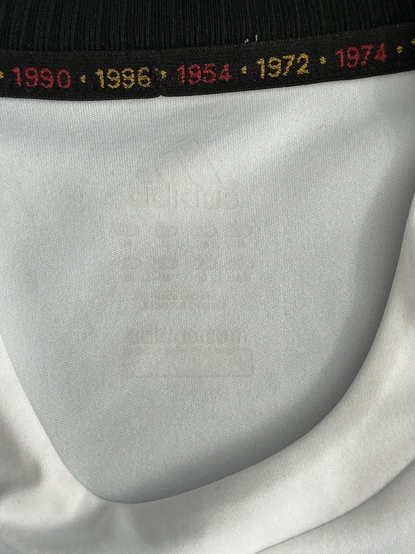 Germany 2008 Home (M)