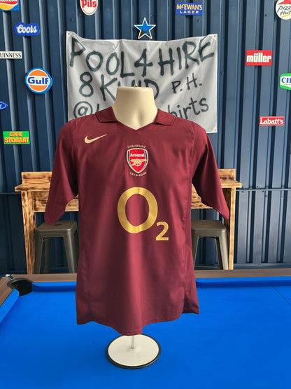 Arsenal 2005-06 Home Full Kit (S)