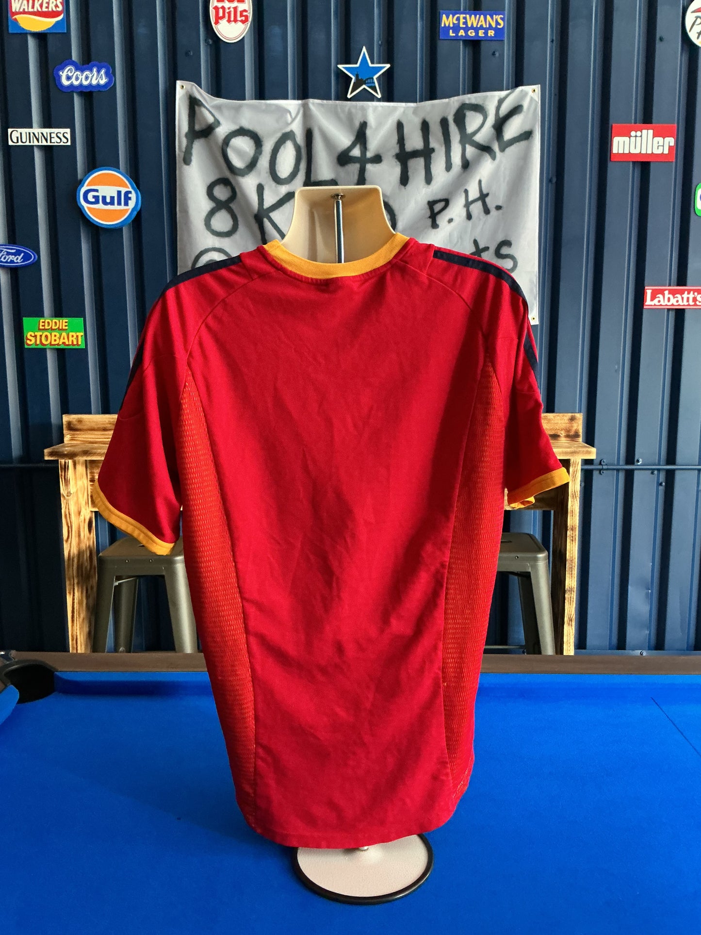 Spain 2002 Home (L)