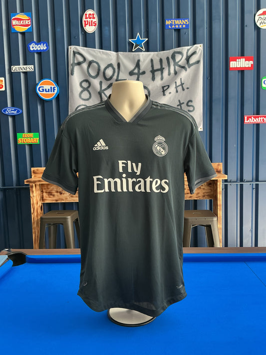Real Madrid 2018-19 Authentic Version Away(M)
